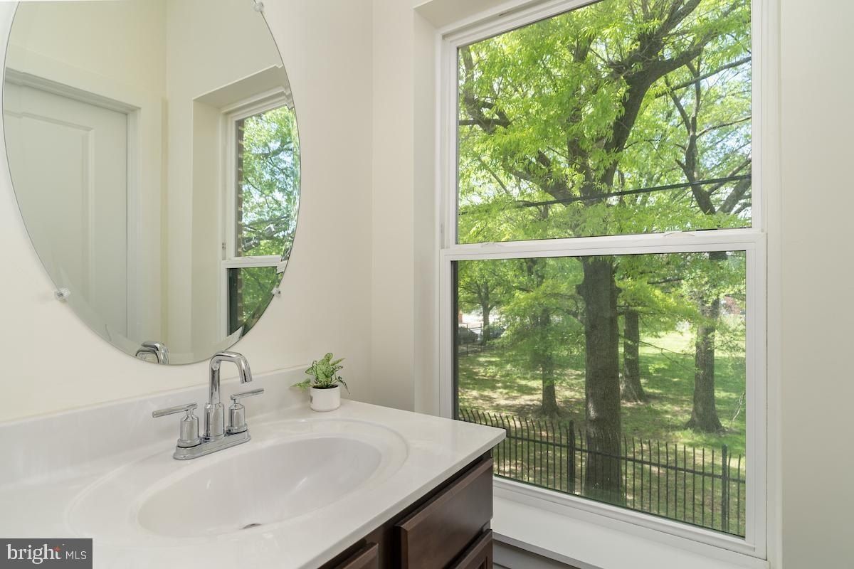 25 S Bethel Street. Baltimore, MD 21231