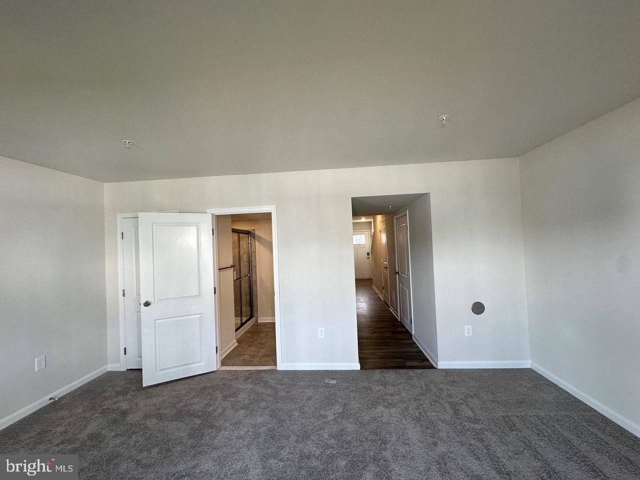 5534 Marksburg Place. White Plains, MD 20695