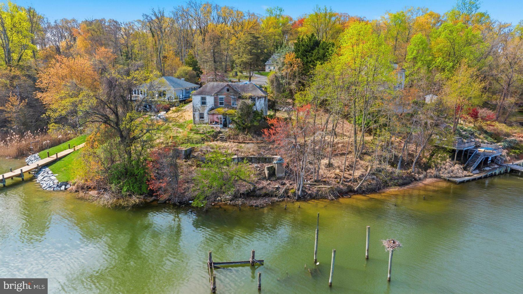 8046 Forest Glen Drive. Pasadena, MD 21122