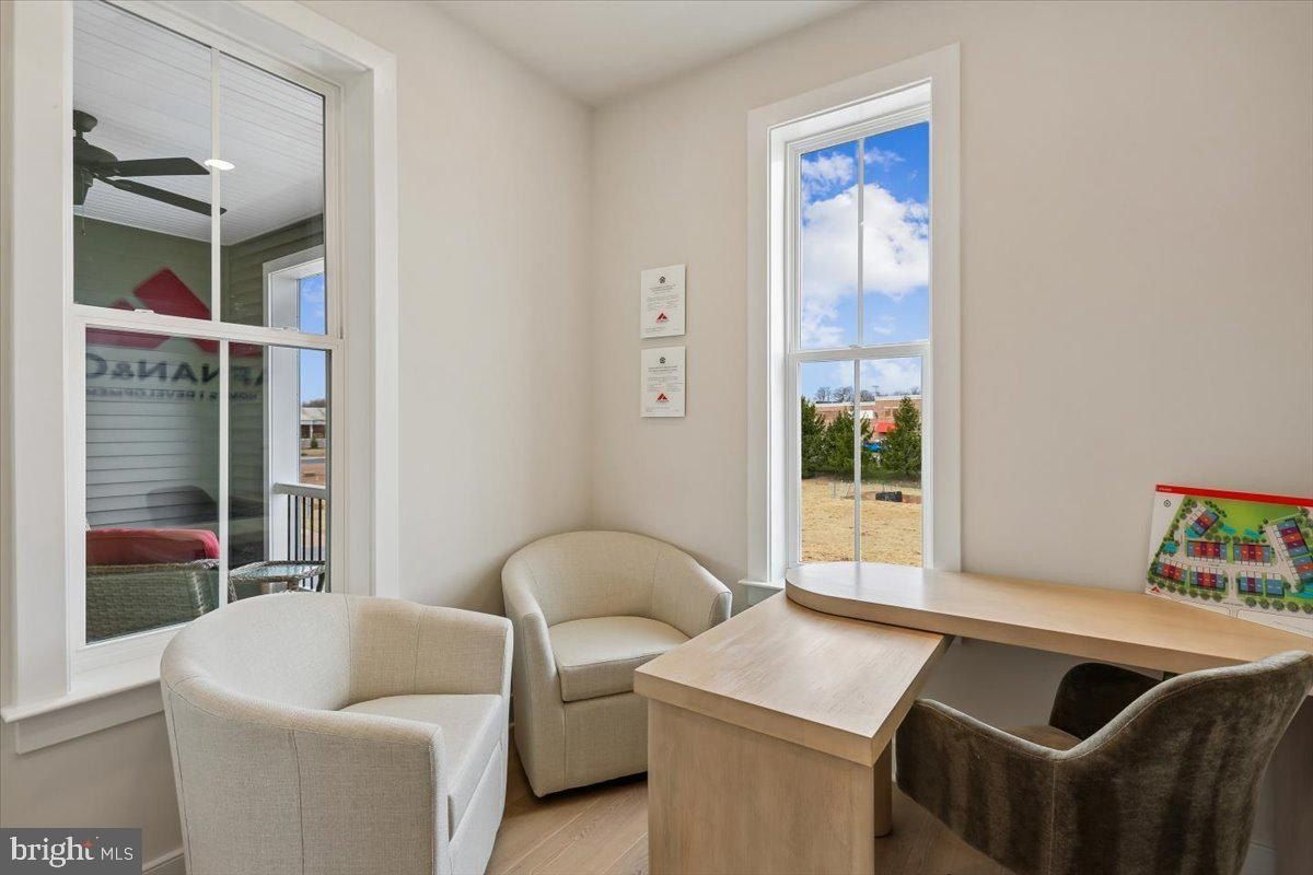 205 Allen Lane. Poolesville, MD 20837