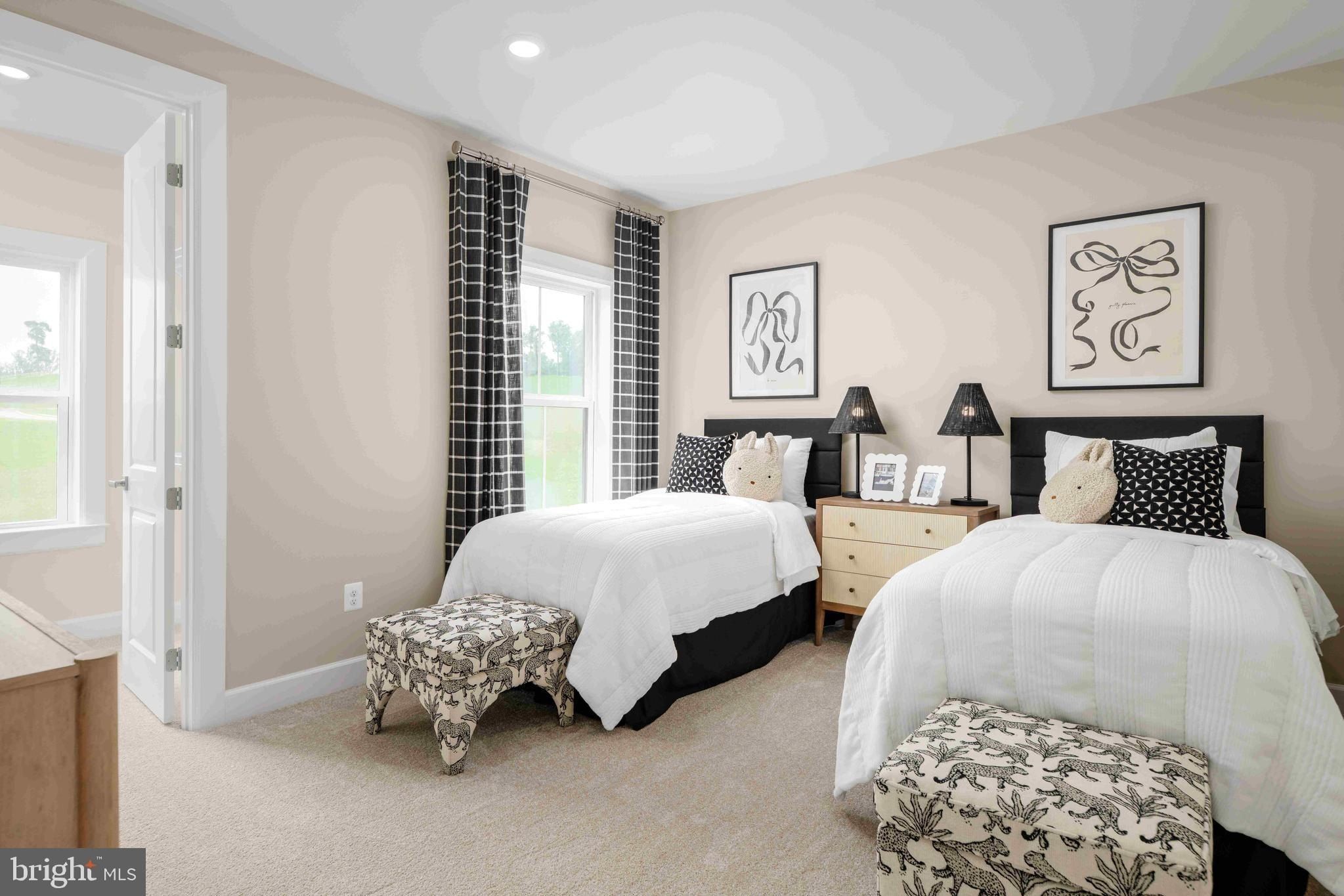 5451 Pondview Lane. Ellicott City, MD 21043