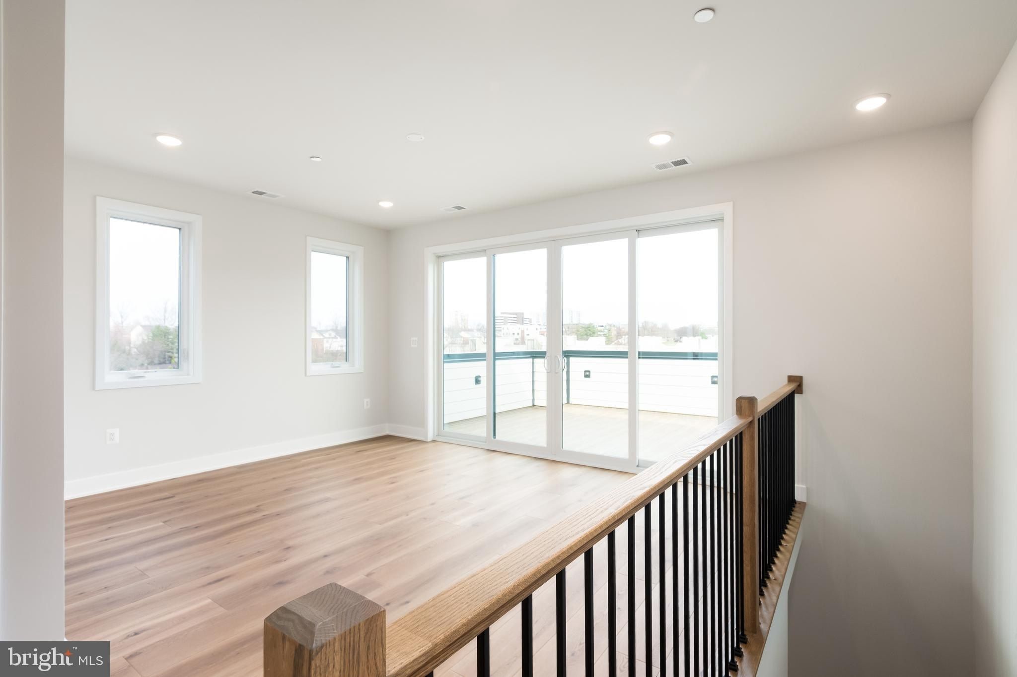 E Jefferson Street. North Bethesda, MD 20852