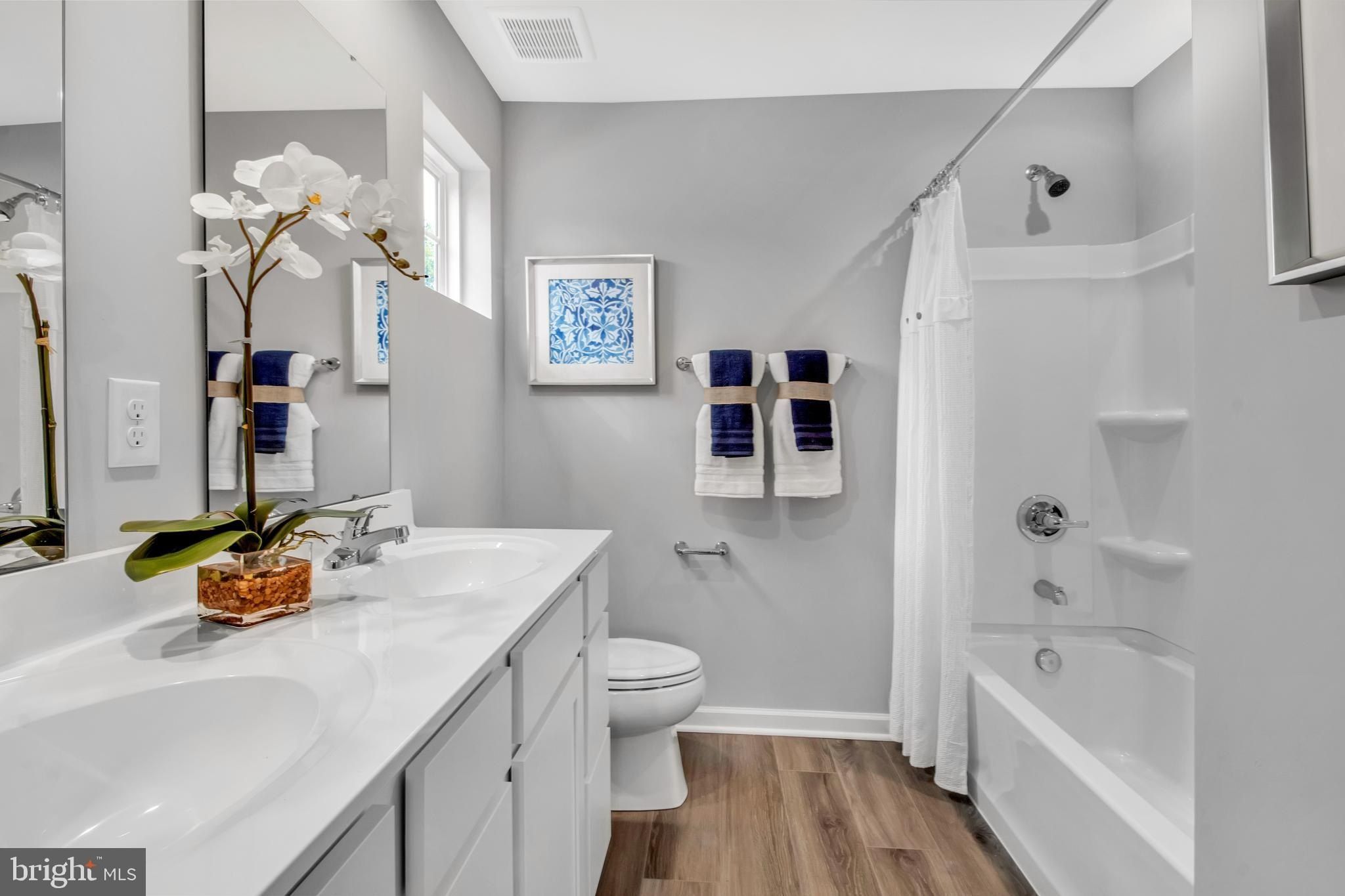 1203 Breckenridge Drive. Hagerstown, MD 21740