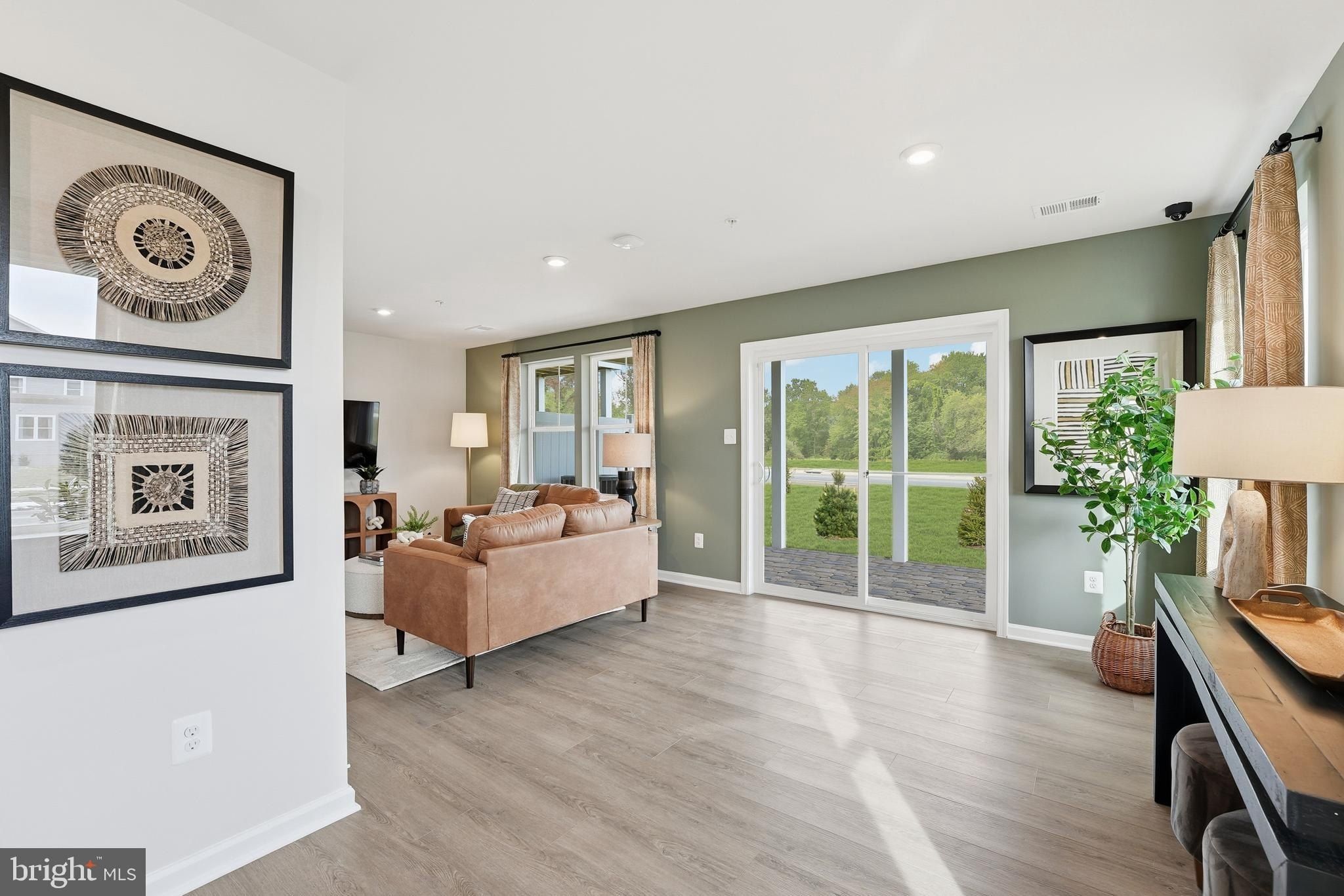 10962 Wheat Berry Drive. Upper Marlboro, MD 20774