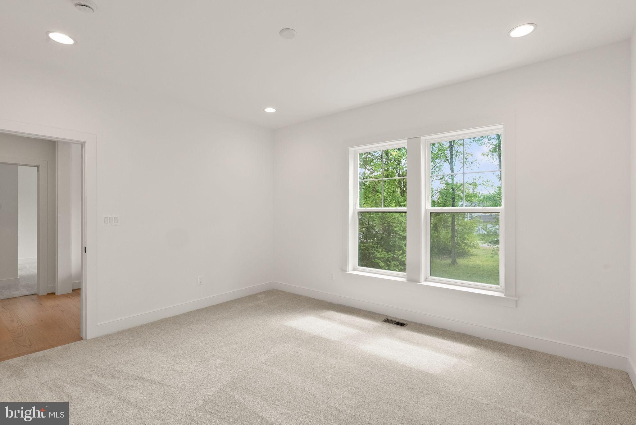 7215 Barnett Road. Bethesda, MD 20817