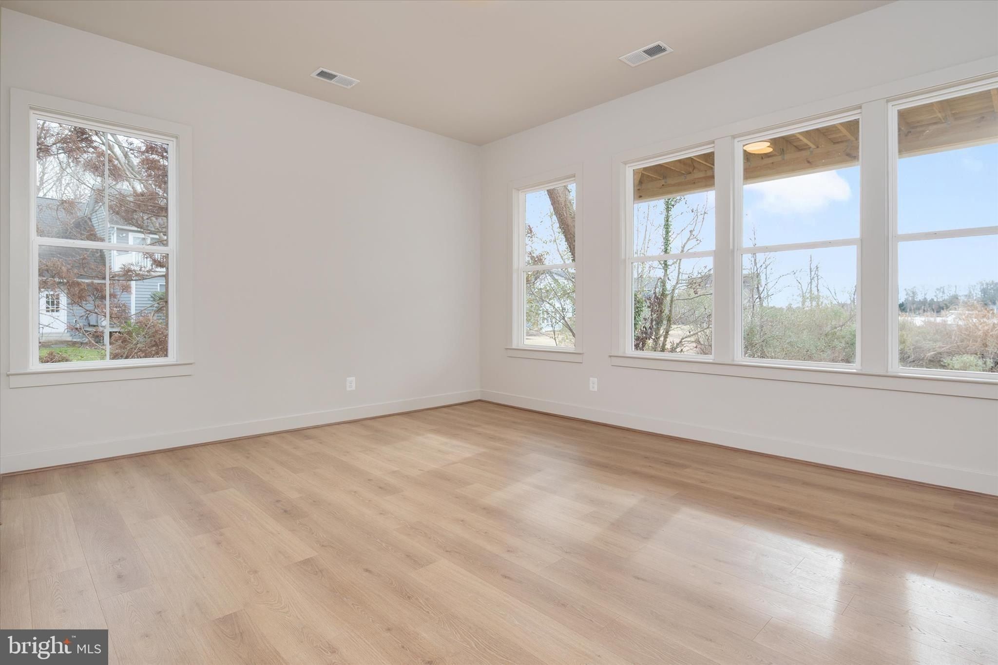 5918 Sneed Drive. Deale, MD 20751