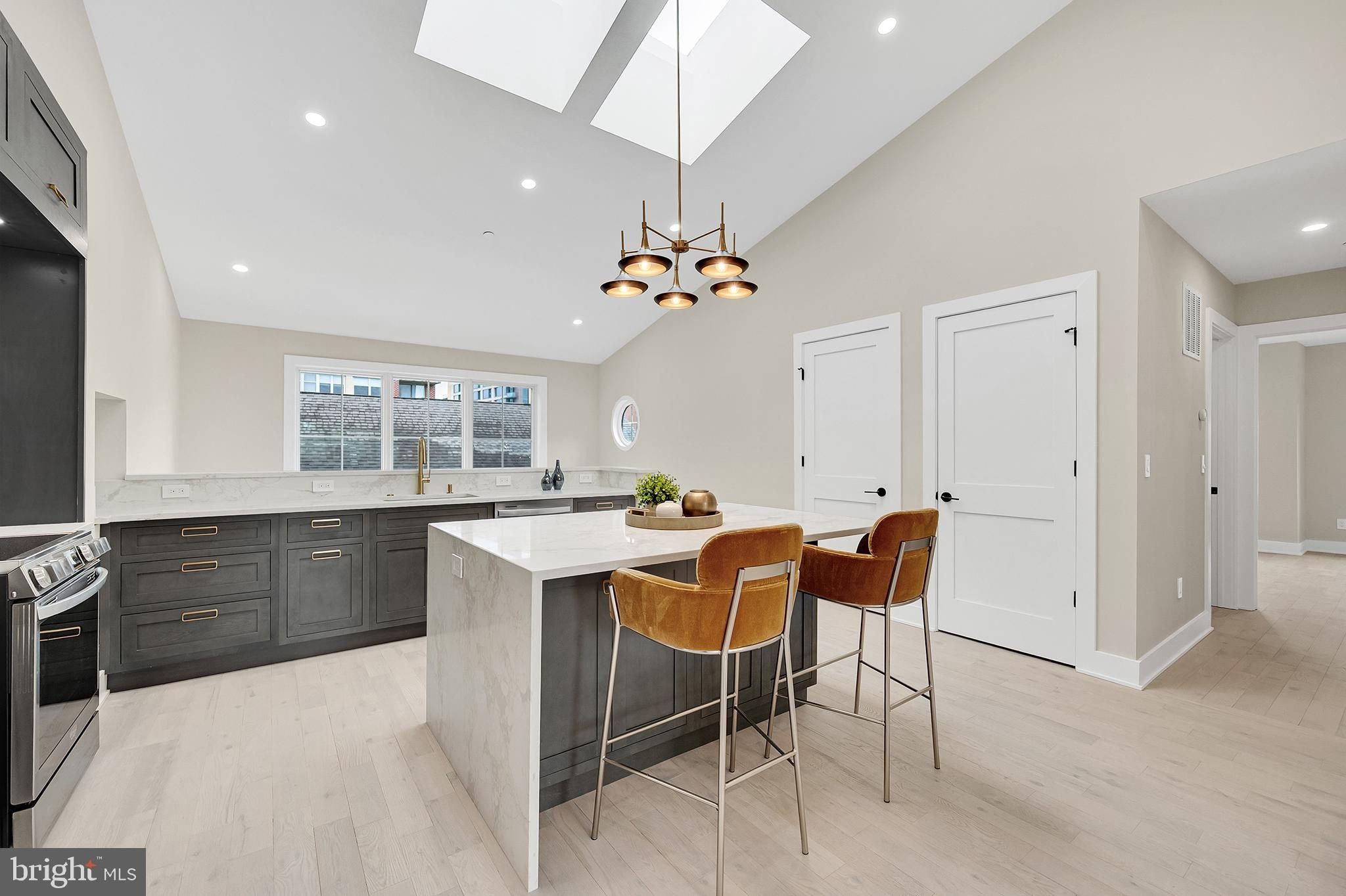 4708 Rosedale Avenue. Bethesda, MD 20814