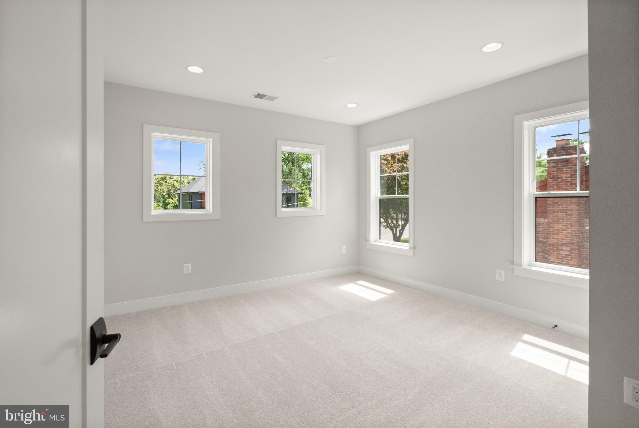 7232 Andrus Road. Bethesda, MD 20816