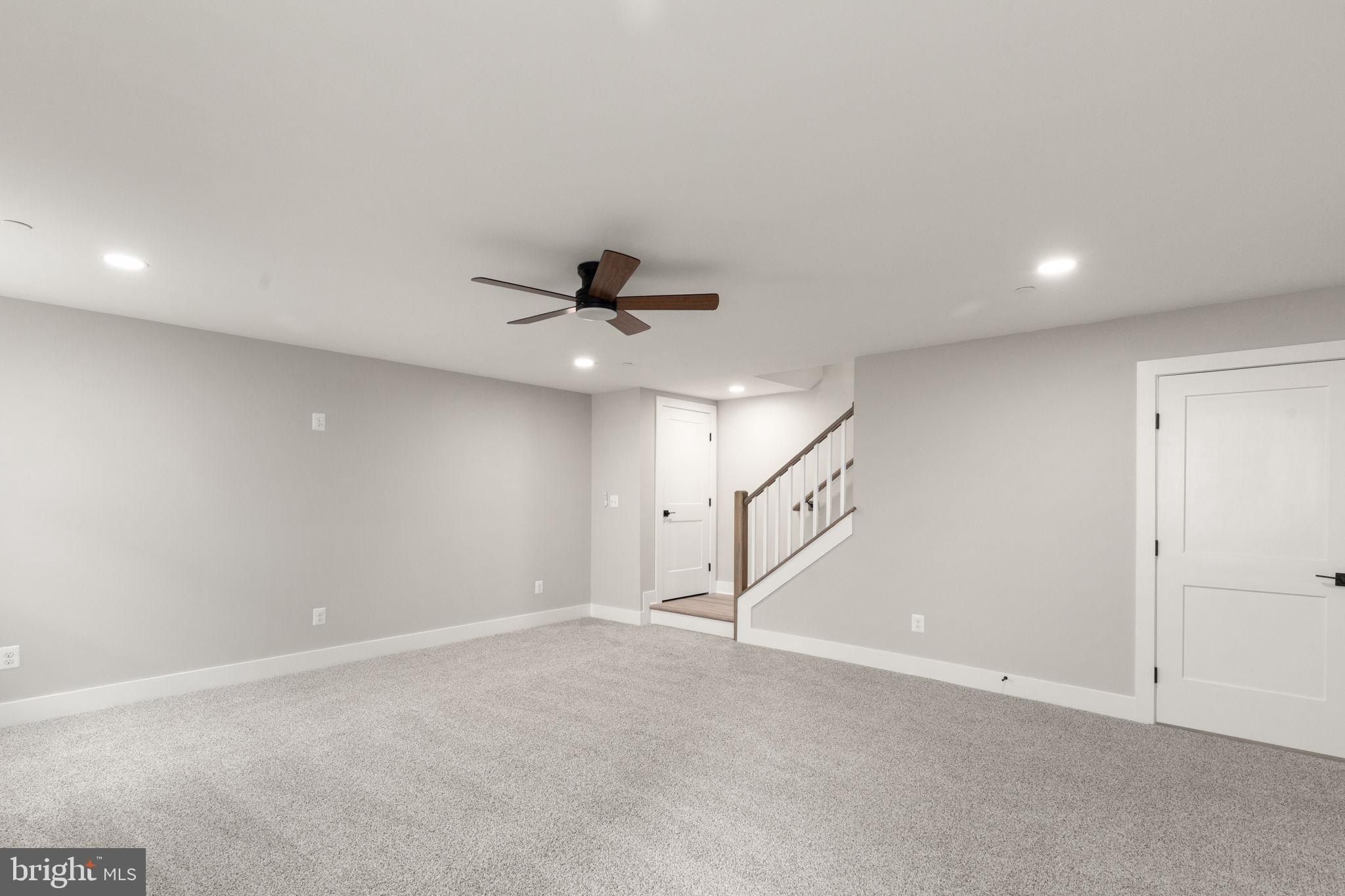 2434 Lodge Farm Road. Sparrows Point, MD 21219