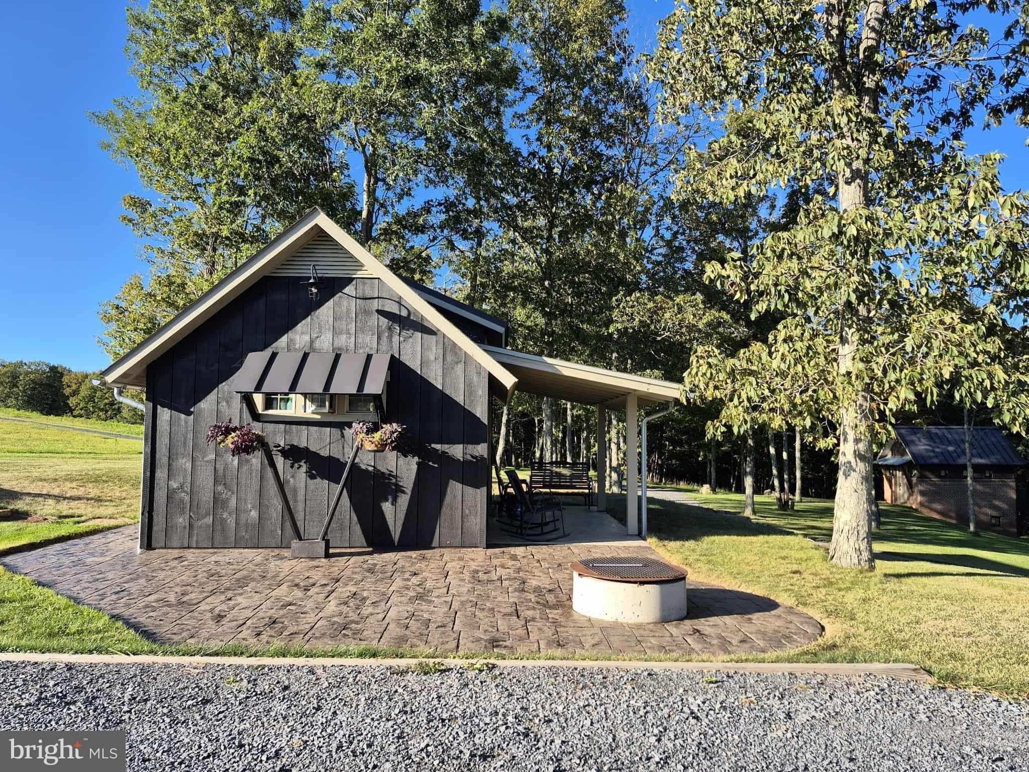 415 Nazelrod Road. Oakland, MD 21550