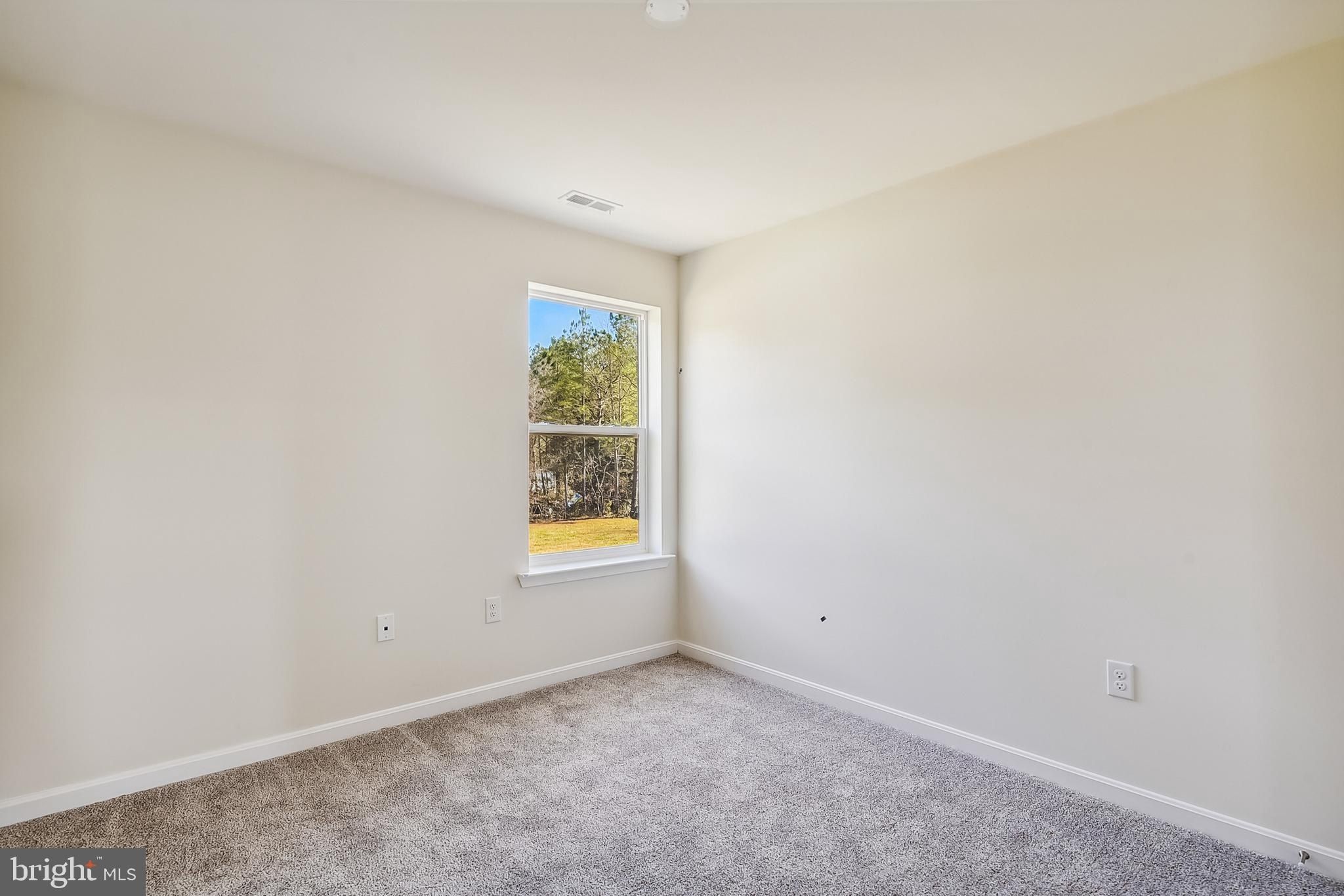6007 Sellner Lane. Clinton, MD 20735