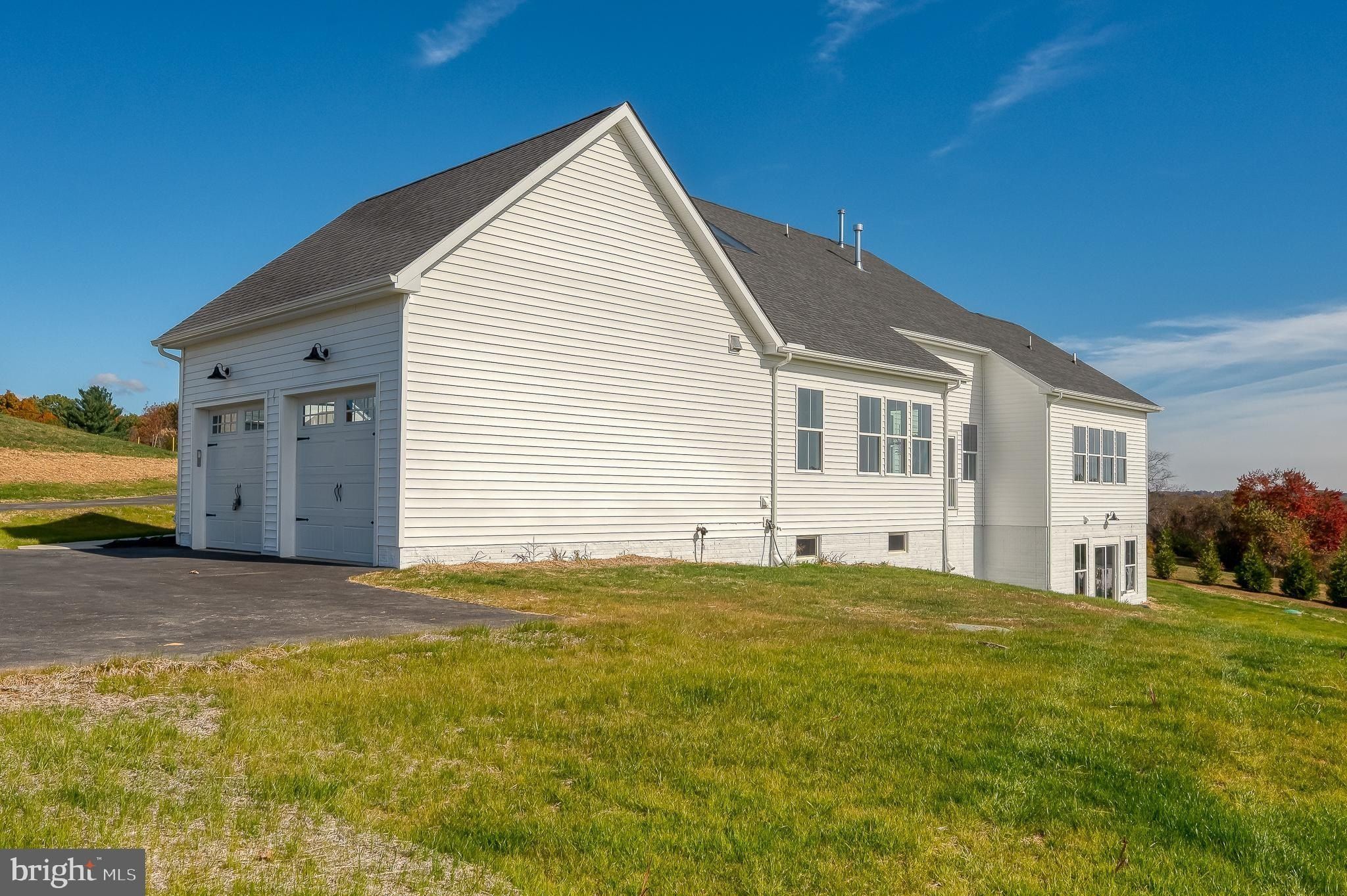 2527A Fourleaf Drive. Finksburg, MD 21048