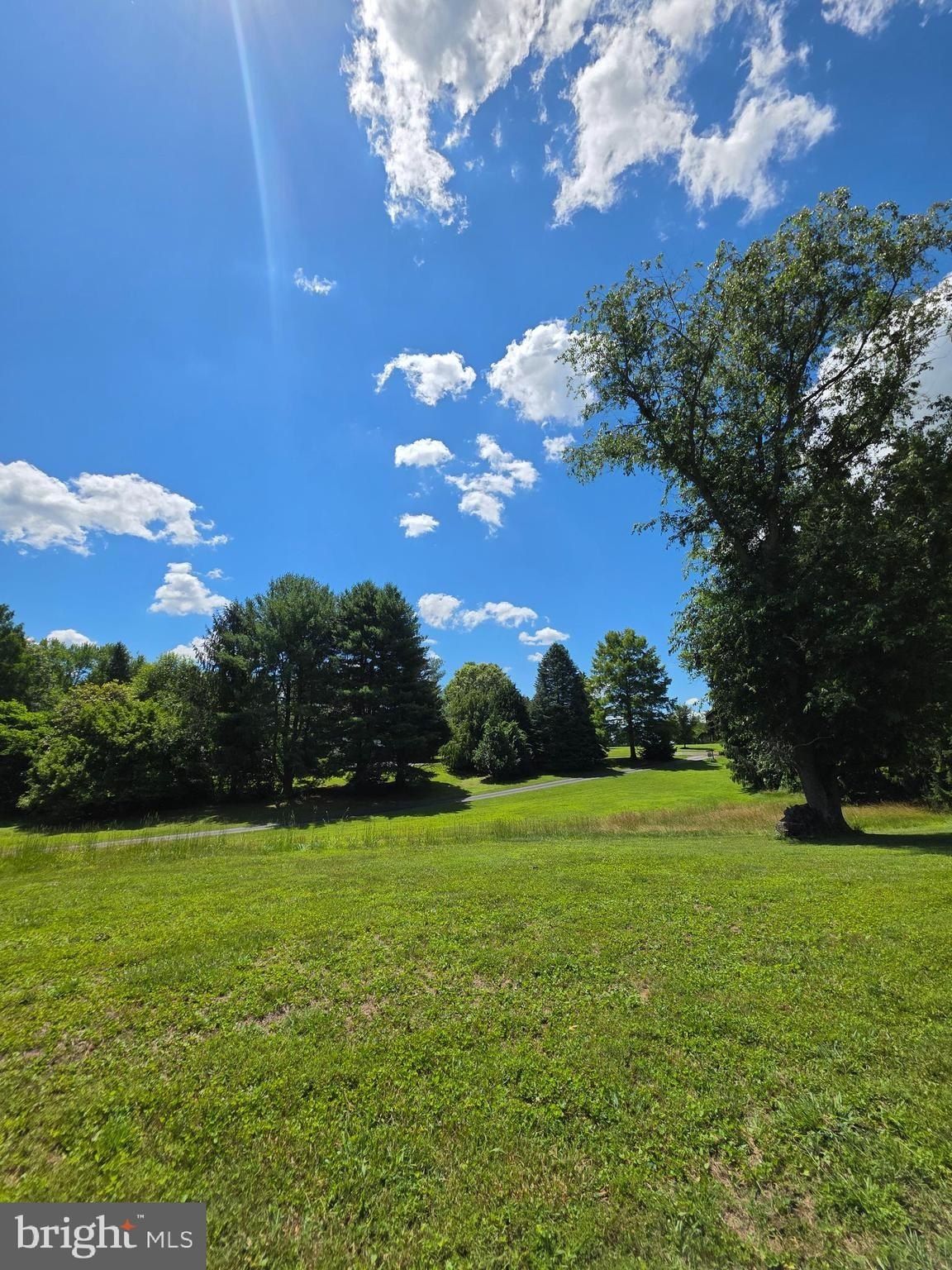 Blenheim Road. Phoenix, MD 21131