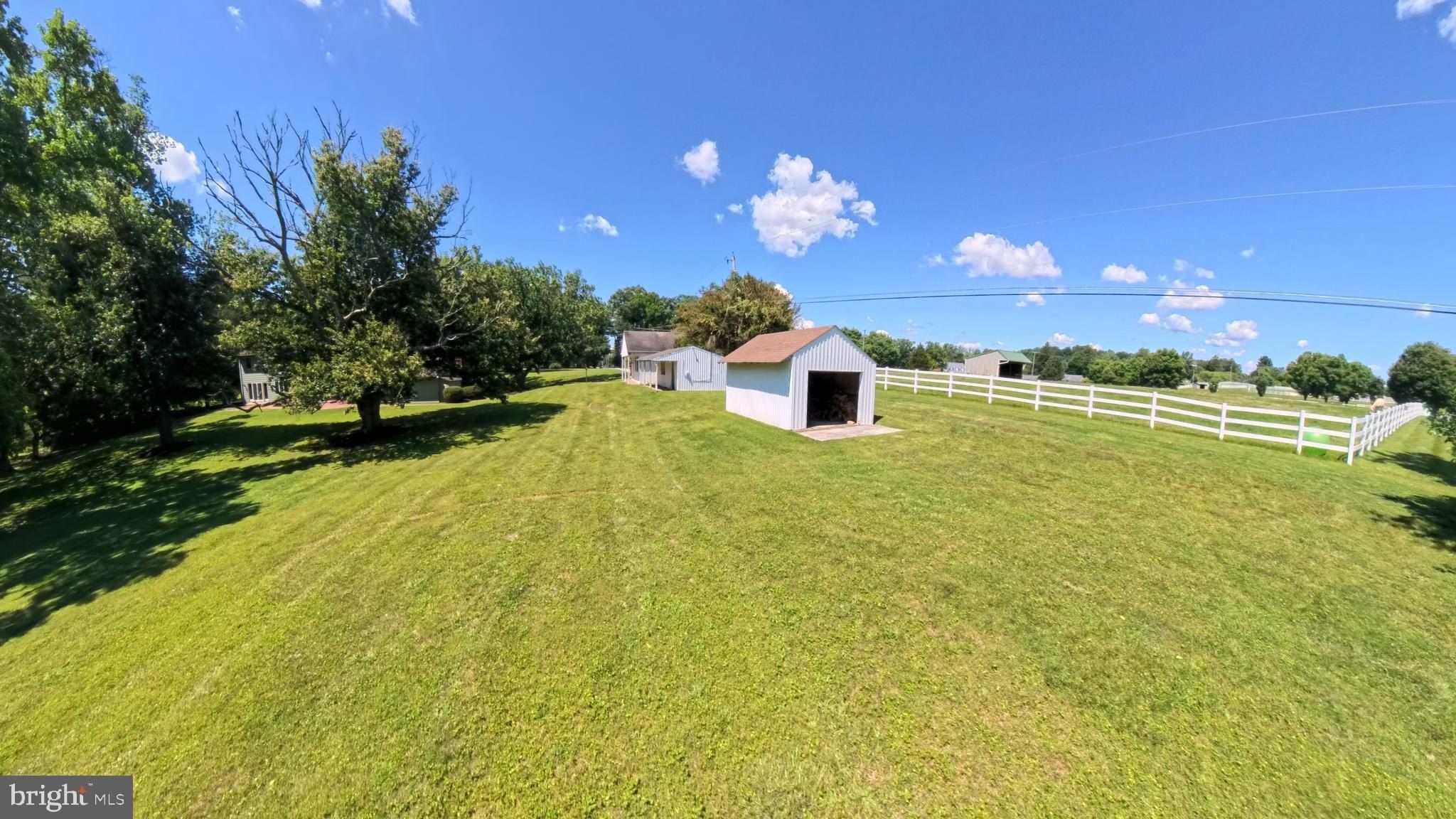 Blenheim Road. Phoenix, MD 21131