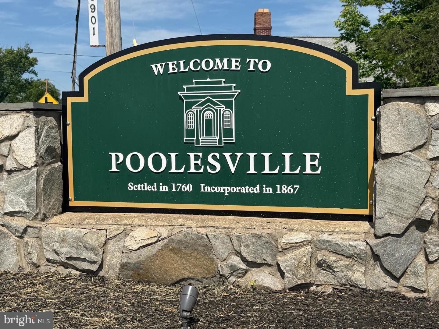 102 Allen Lane. Poolesville, MD 20837
