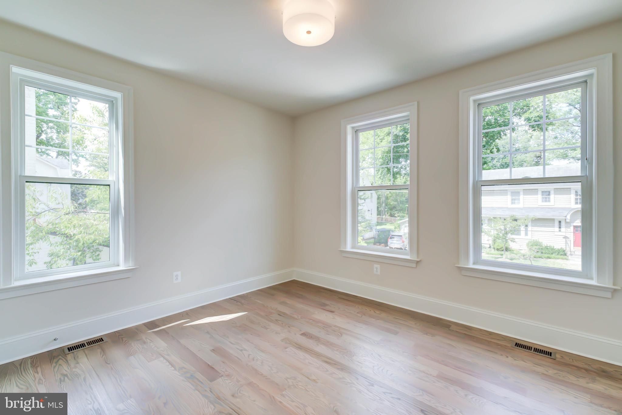 6807 Georgia Street. Chevy Chase, MD 20815