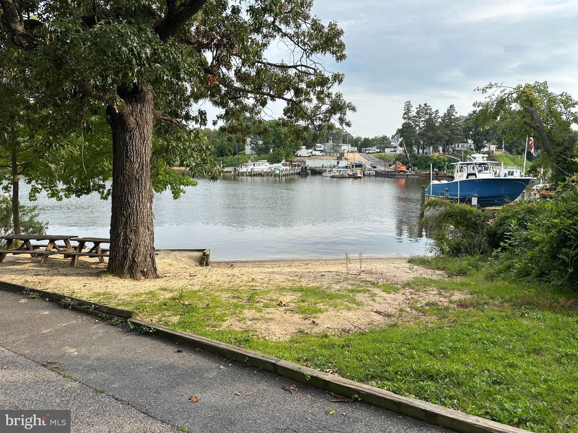 800 N Shore Drive N. Glen Burnie, MD 21060