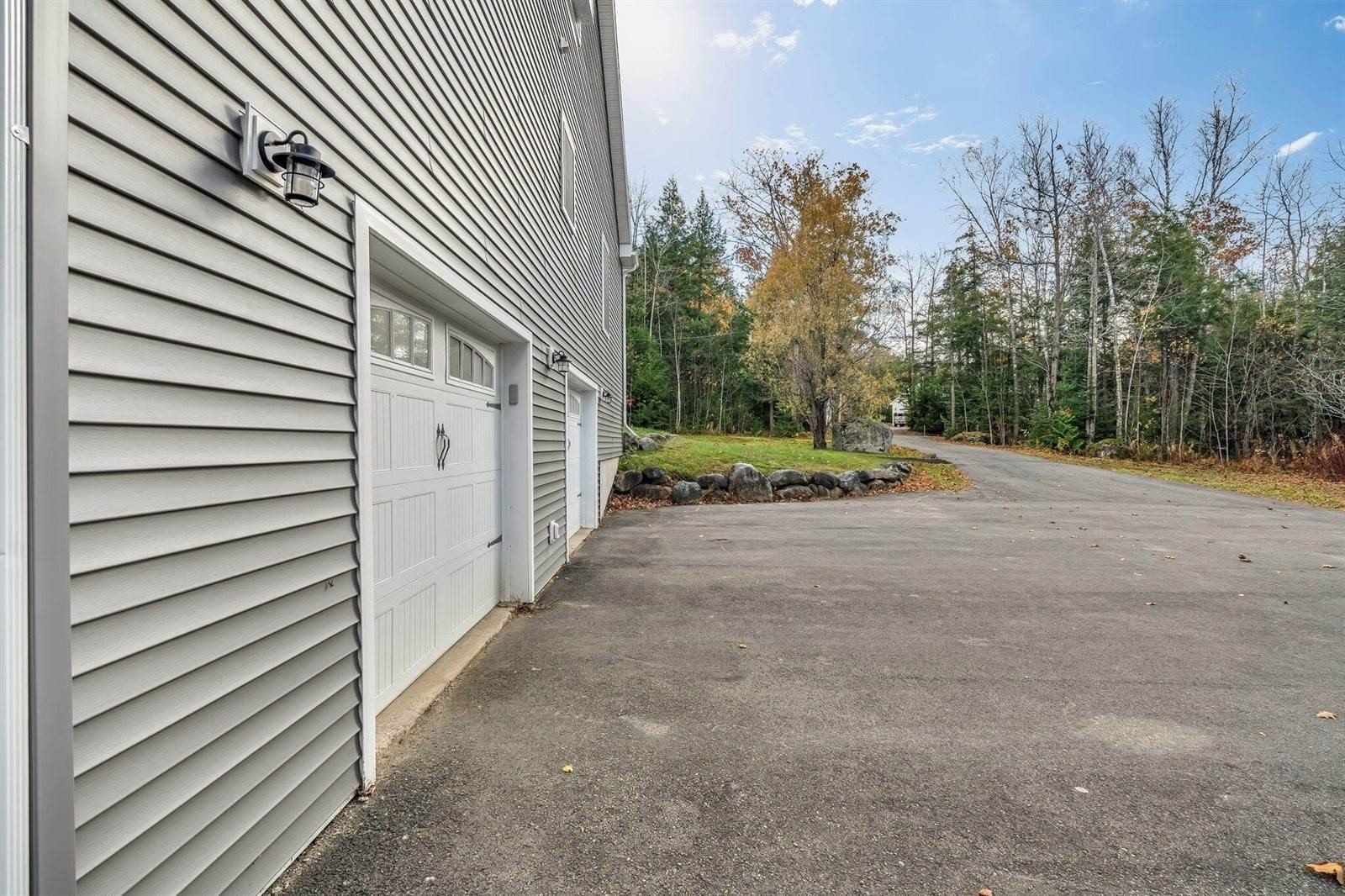 81 Fowler Road. Hampden, ME 04444