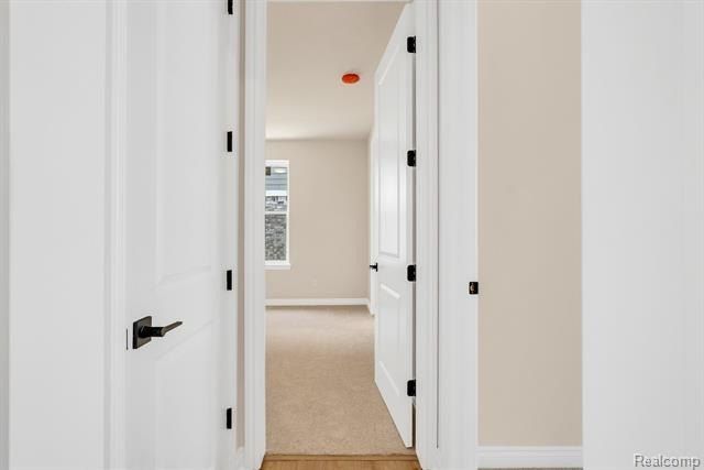 4139 Blossom Drive. Sterling Heights, MI 48314