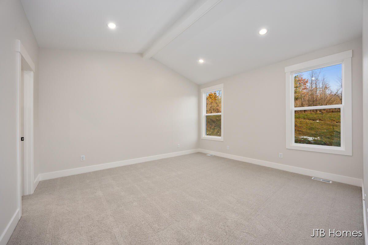 5871 Valley Point Drive Se. Caledonia, MI 49316