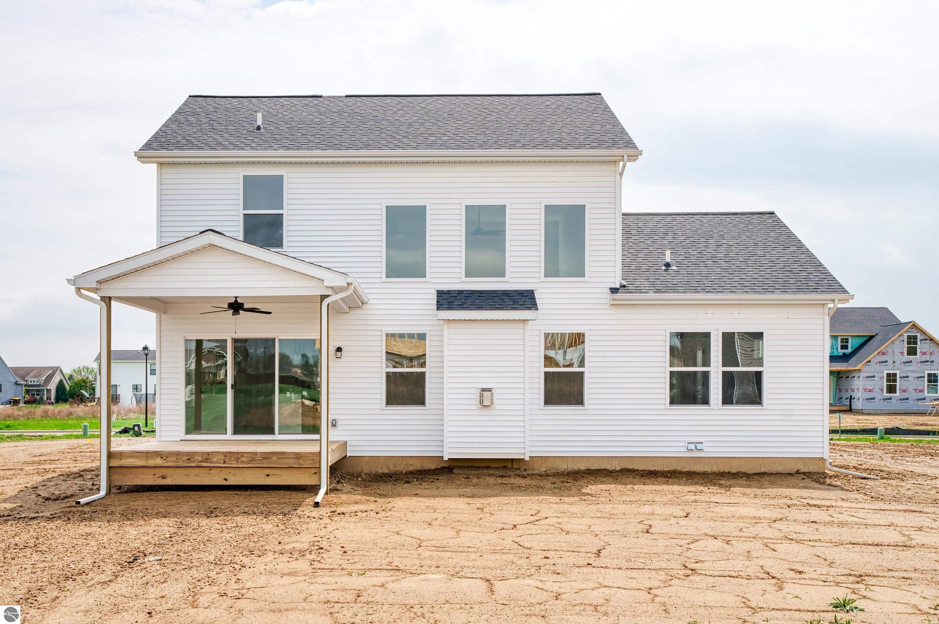 565 W Wildwood Drive. Owosso, MI 48867