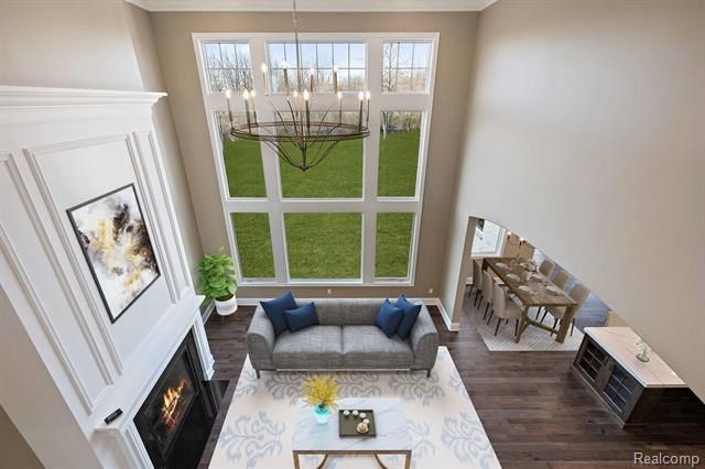 6253 Churchill Drive. Washington Twp, MI 48095