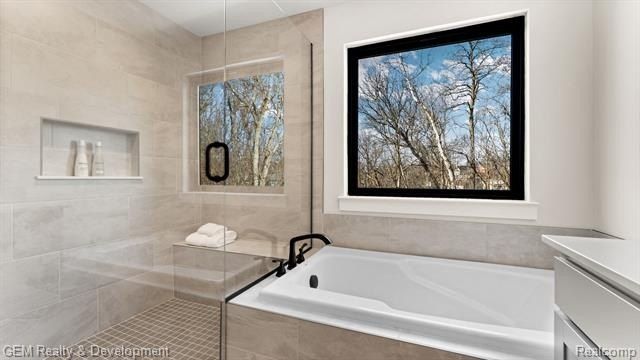 132 River Drive. Milford, MI 48381