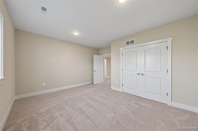 617 Round Rock Drive. Howell, MI 48843