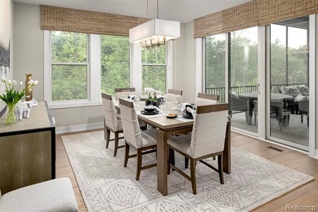 30720 Franklin Hills Court. Farmington Hills, MI 48334
