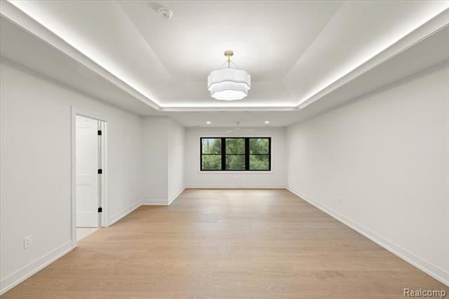 4340 Charing Way. Bloomfield Twp, MI 48304