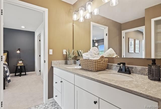 13268 Cousins Court. Washington Twp, MI 48094