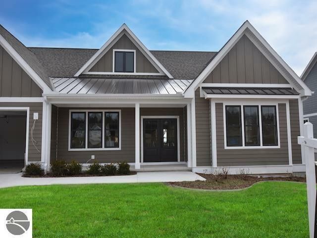 138 Vineyard Ridge Drive. Traverse City, MI 49686