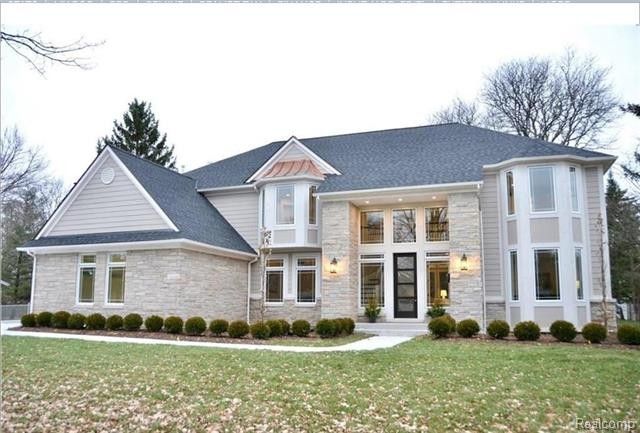 7400 Melody Lane. Bloomfield Hills, MI 48301