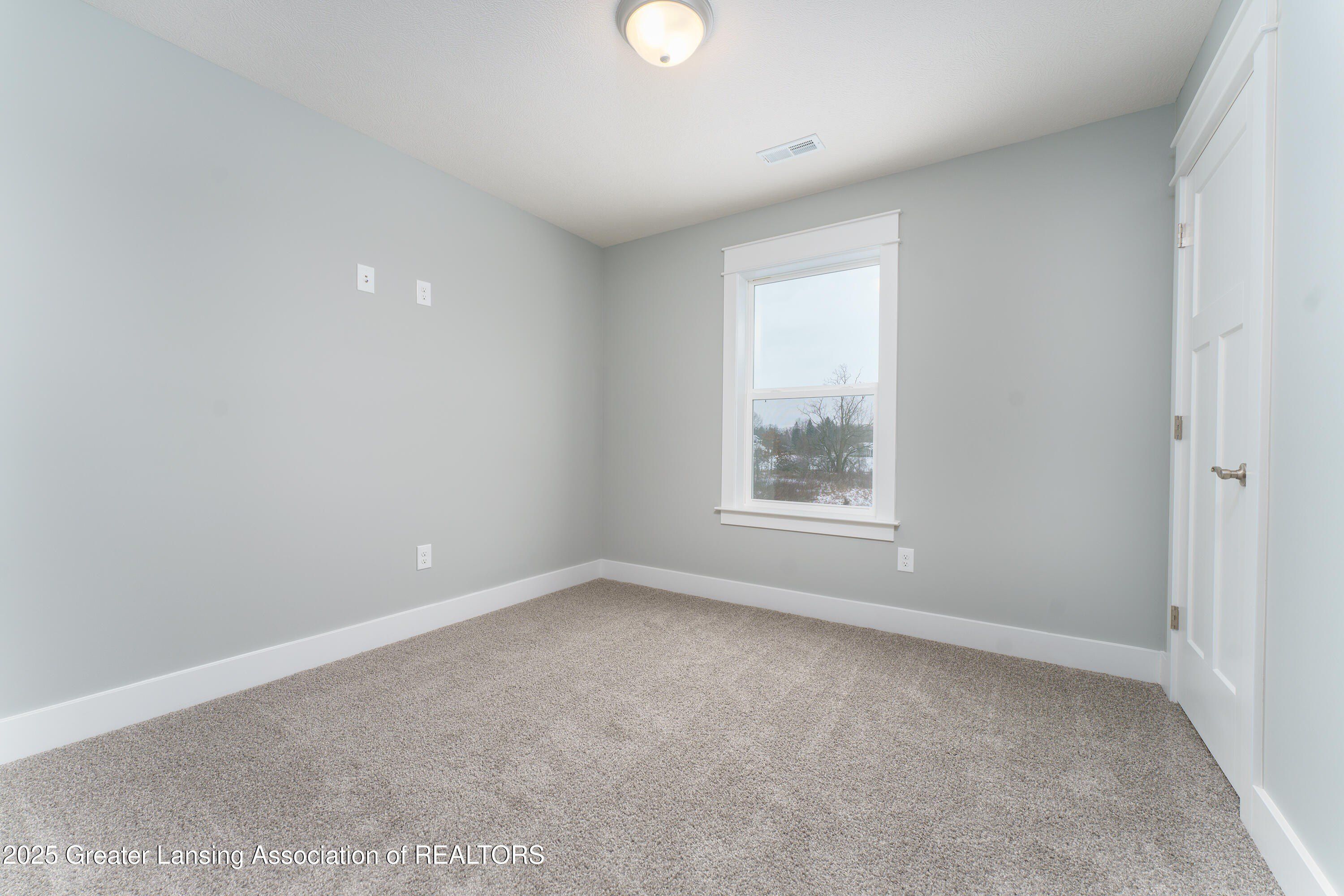 8845 Hollister Road. Laingsburg, MI 48848