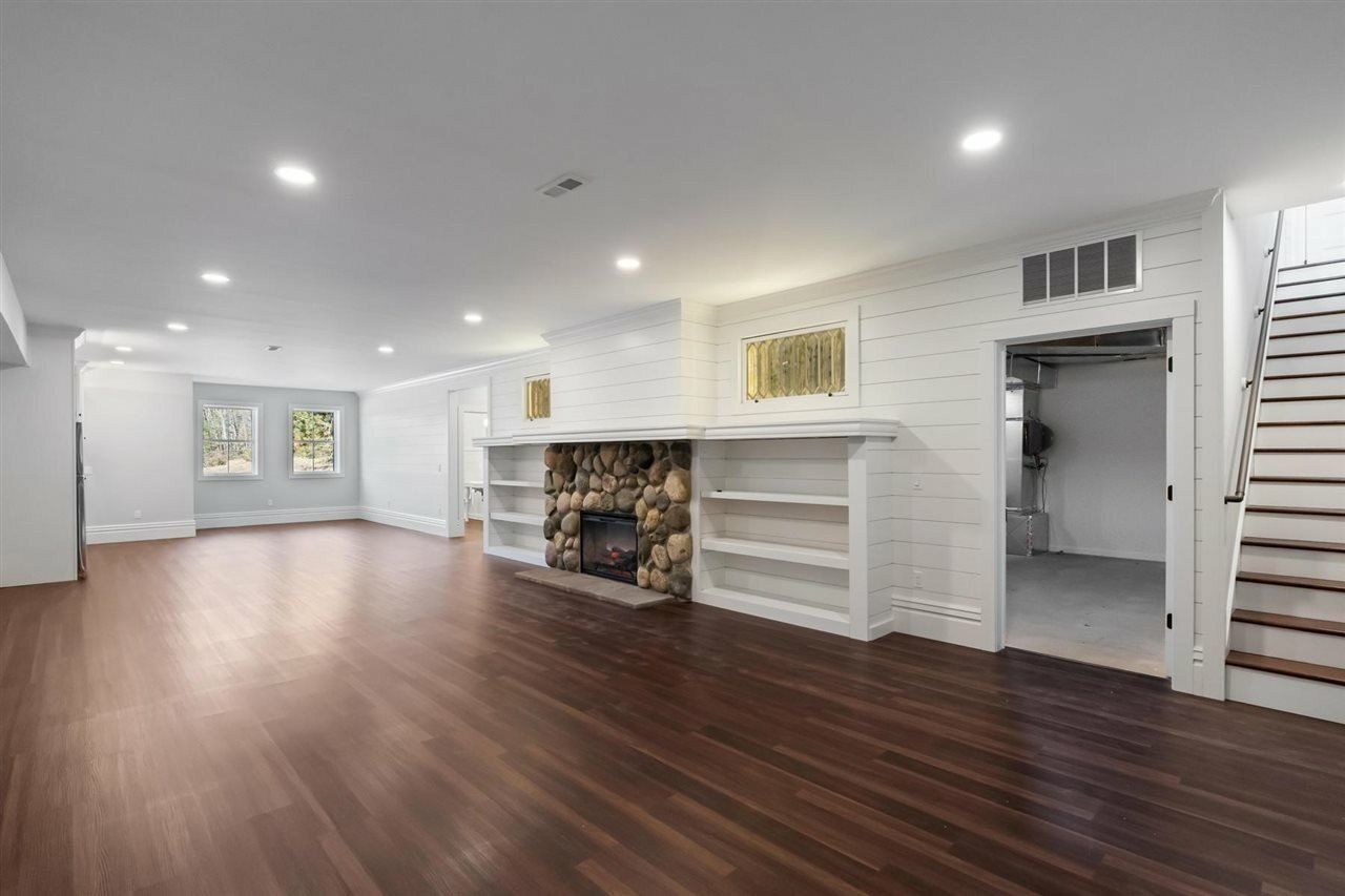 5975 Westward Passage. Harbor Springs, MI 49740