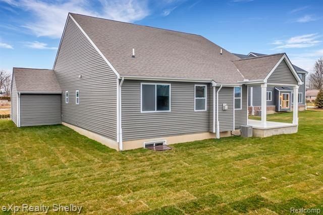 52937 Wellington Valley Drive. Macomb, MI 48042