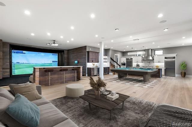 4483 Farm View Drive. Ann Arbor, MI 48105