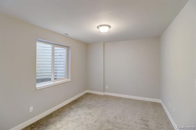 25535 Grandview Lane. Novi, MI 48375