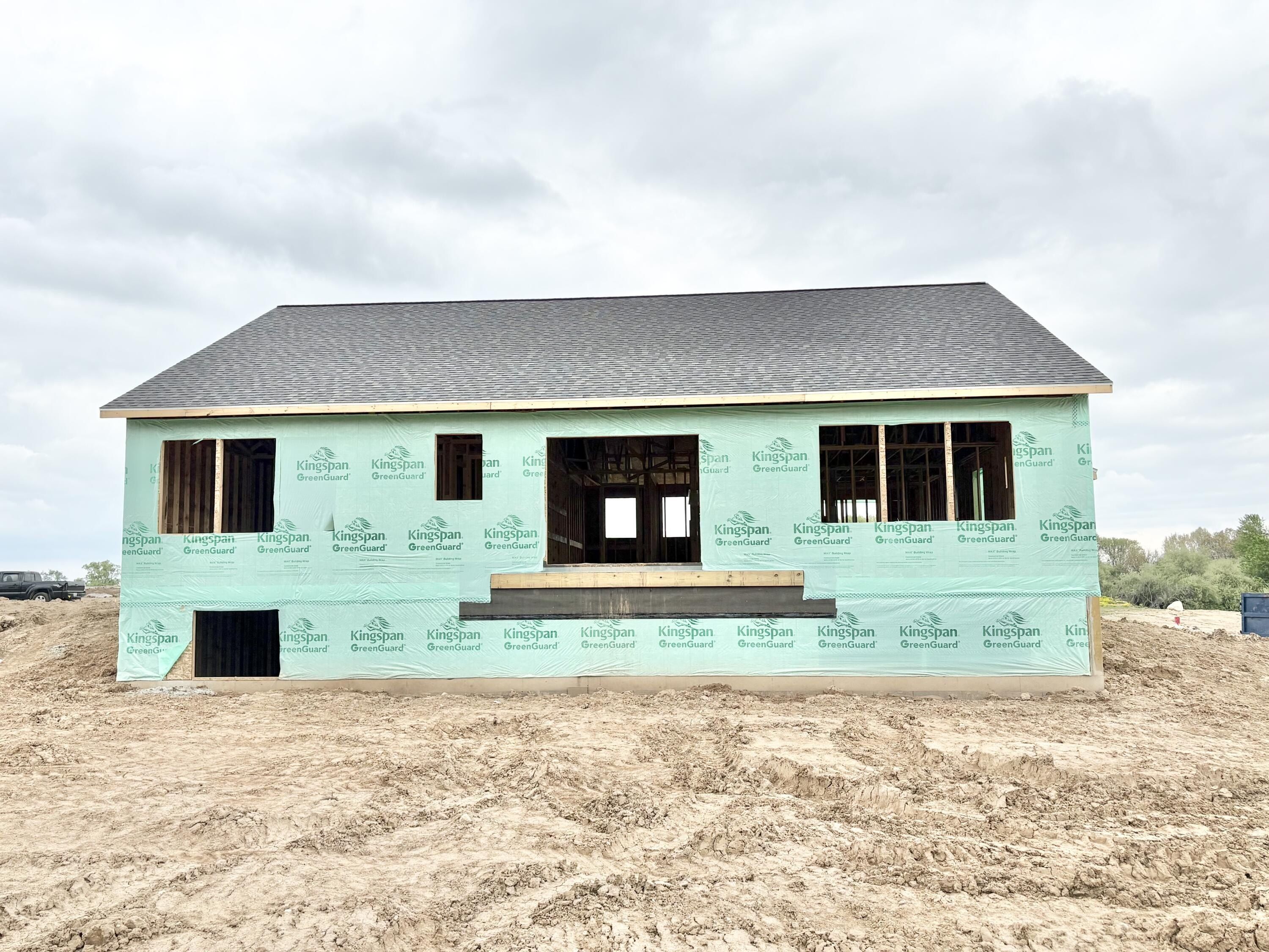 8296 Kettle Oak Drive Se. Alto, MI 49302