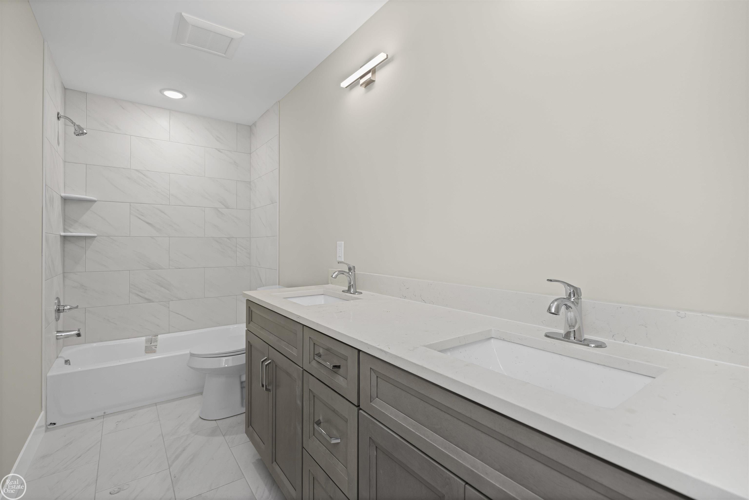 6509 Jamie. Grand Blanc, MI 48439