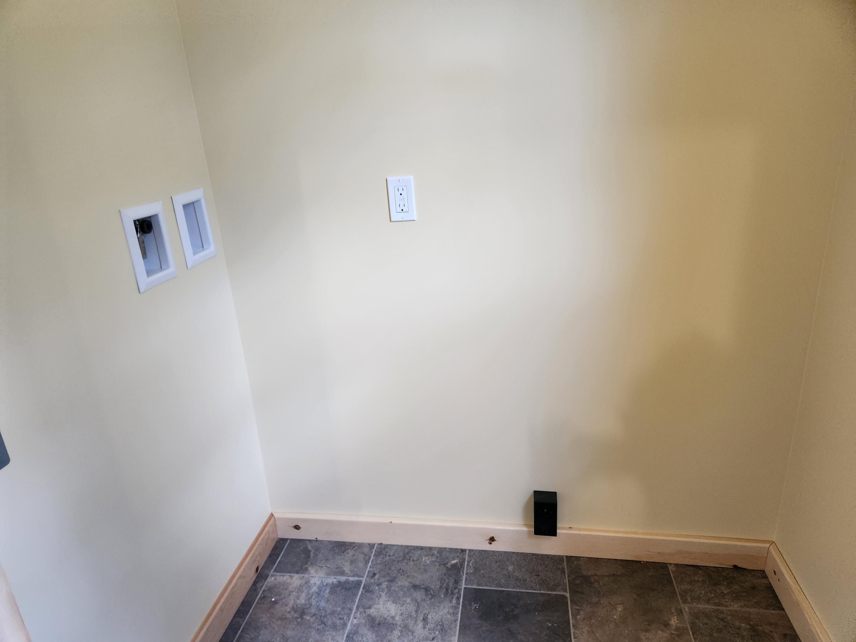 2133 S Lynx Track Trail. Baldwin, MI 49304