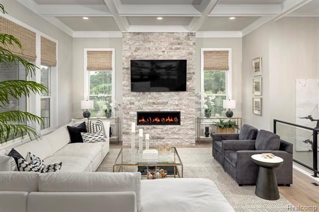 30714 Franklin Hills Court. Farmington Hills, MI 48335