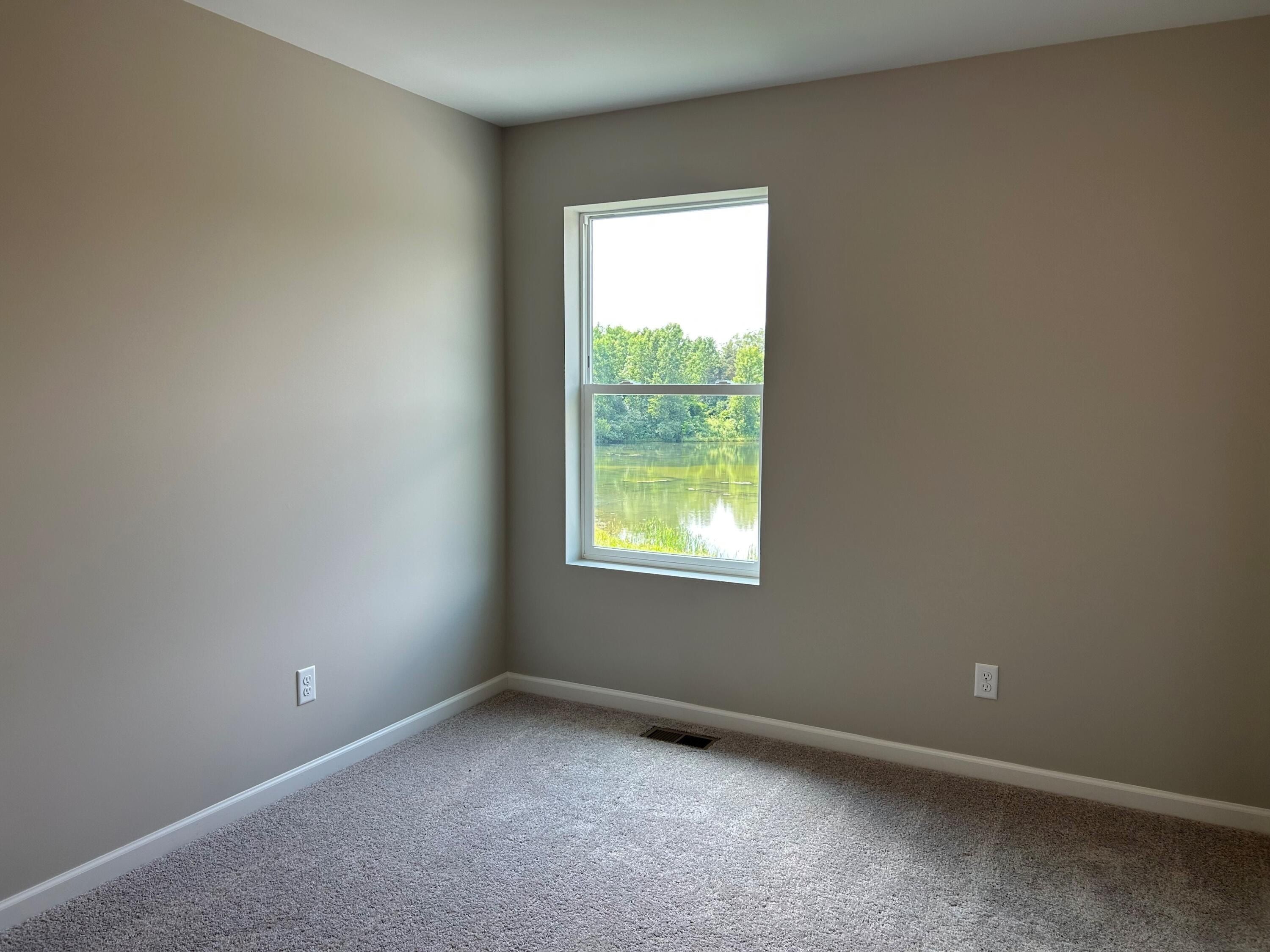 2924 Sheridan Circle Unit 57. Jackson, MI 49201