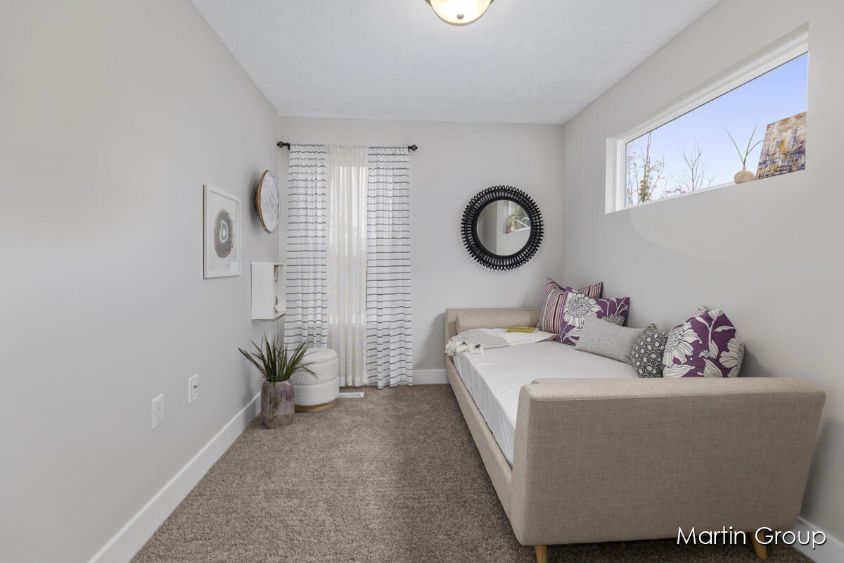 2229 Watertown Way Ne. Grand Rapids, MI 49505