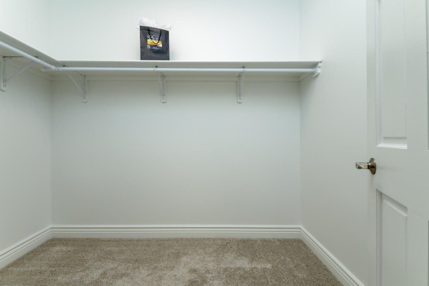 305 Waldon Drive. Battle Creek, MI 49015