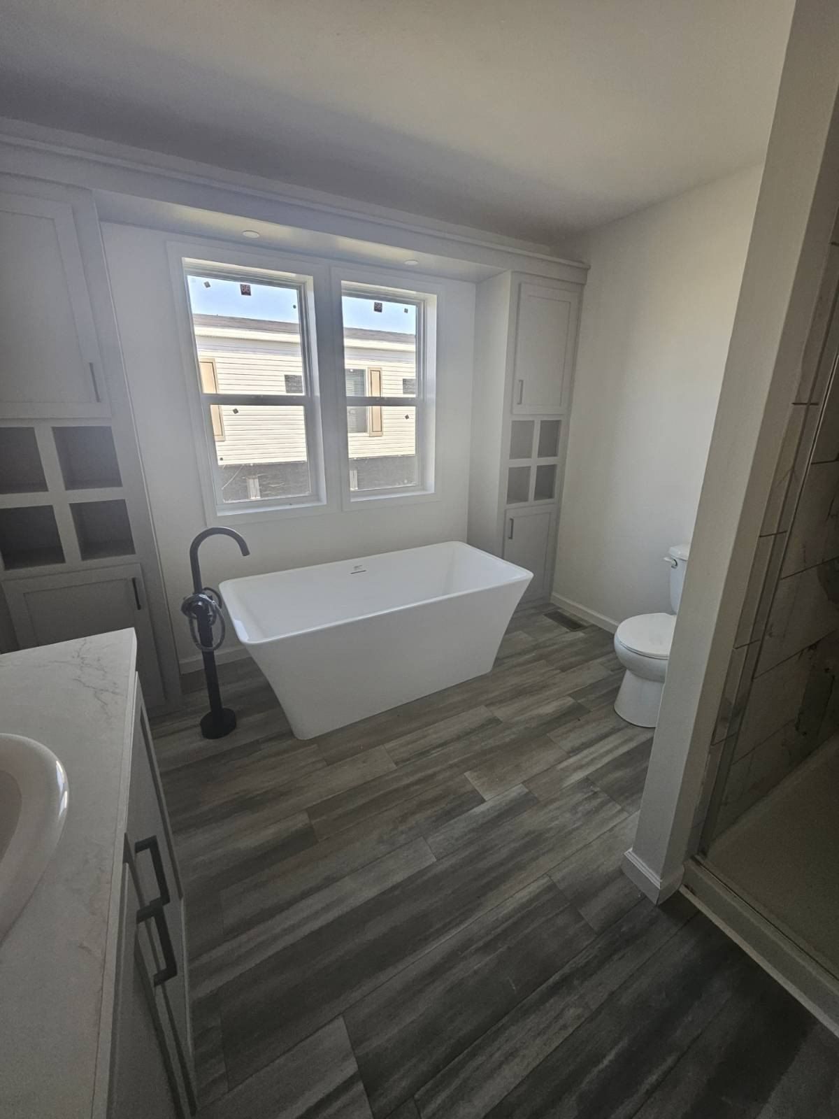 1019  Riverline Dr. Howell, MI 48843