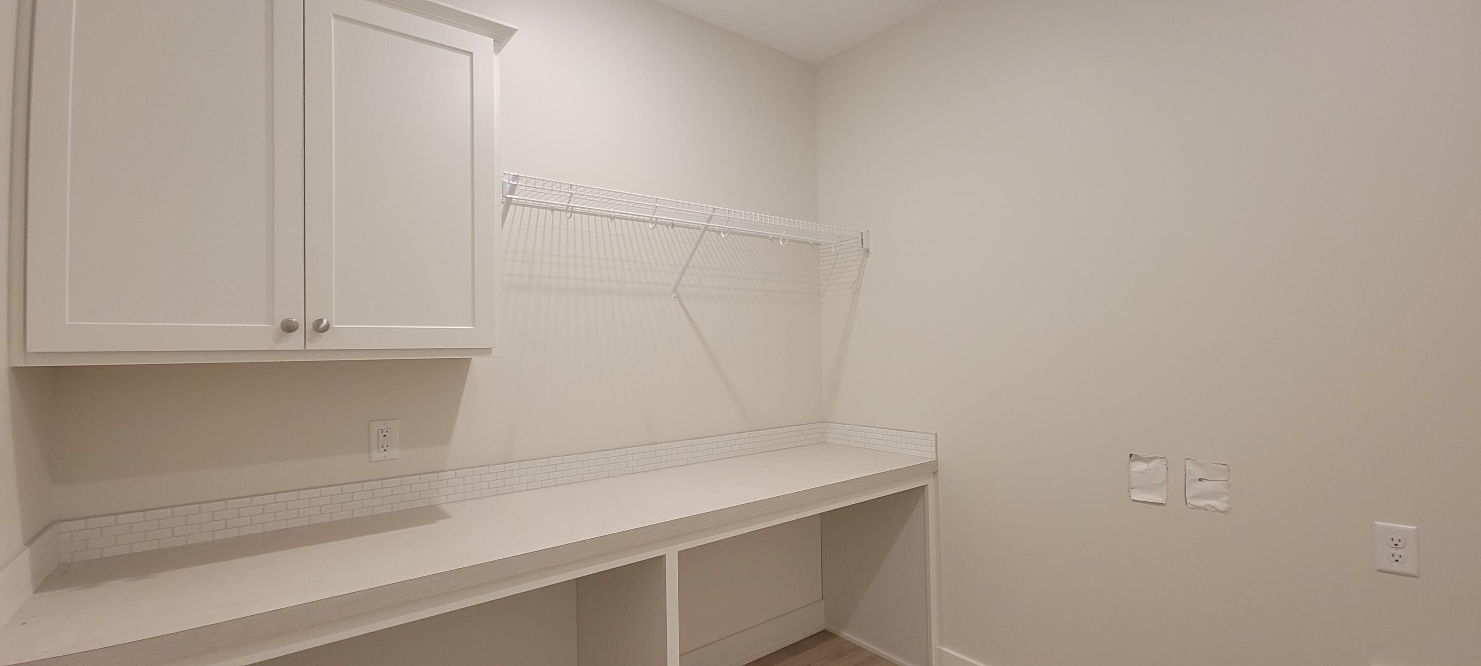 5460 Albright Avenue Sw Unit 47. Grandville, MI 49418