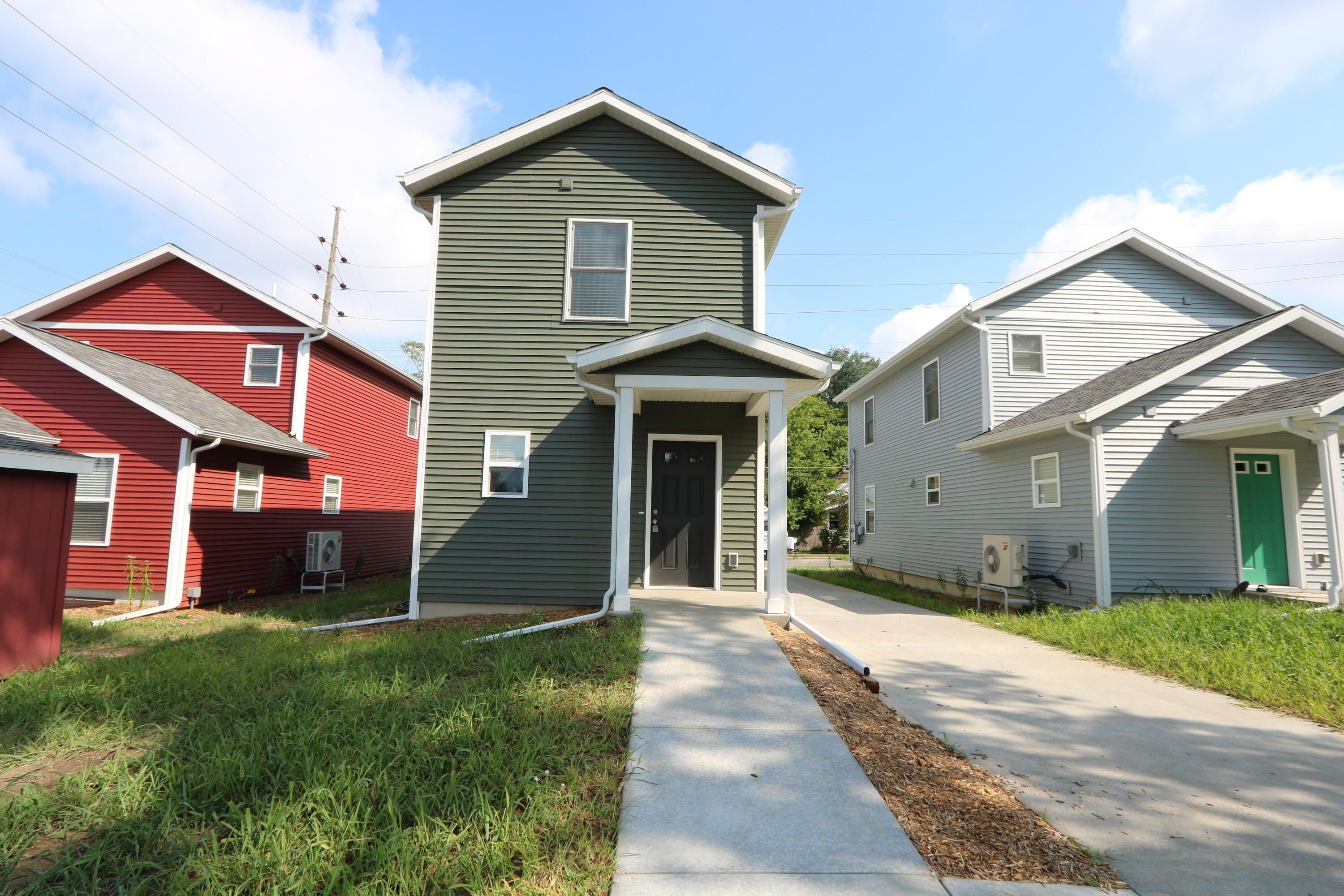 358 Fox Street Sw. Grand Rapids, MI 49507