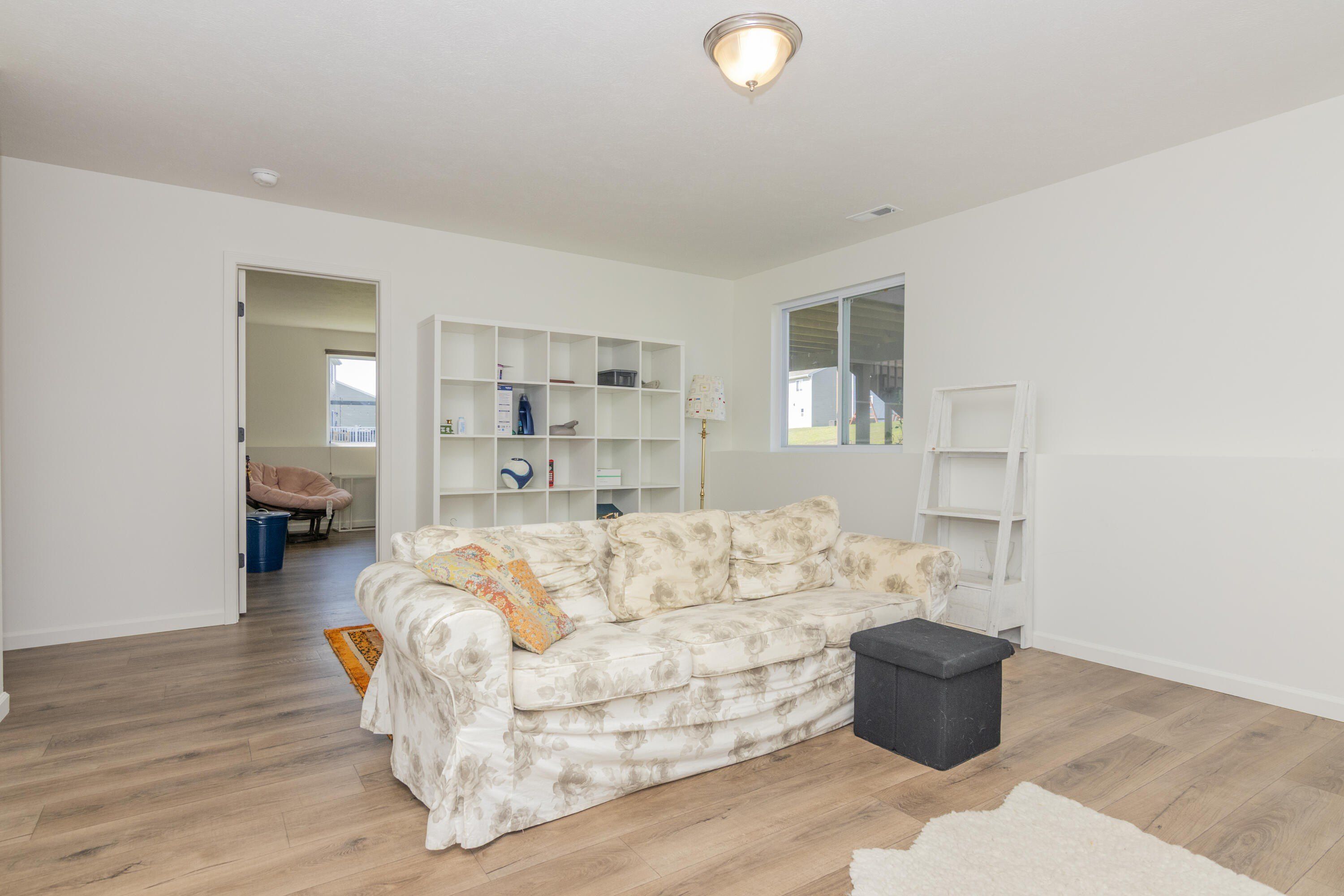 10382 Pennridge Drive. Portage, MI 49024