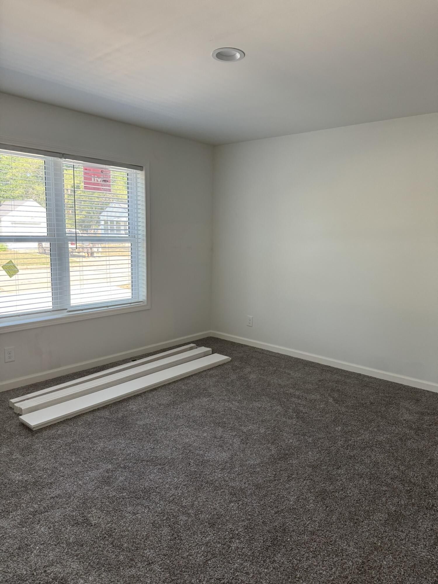 608 Jackson Avenue. Muskegon, MI 49442